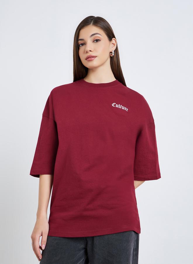 Styli Women Burgundy Graphic Print Oversized T-Shirt - Image 3